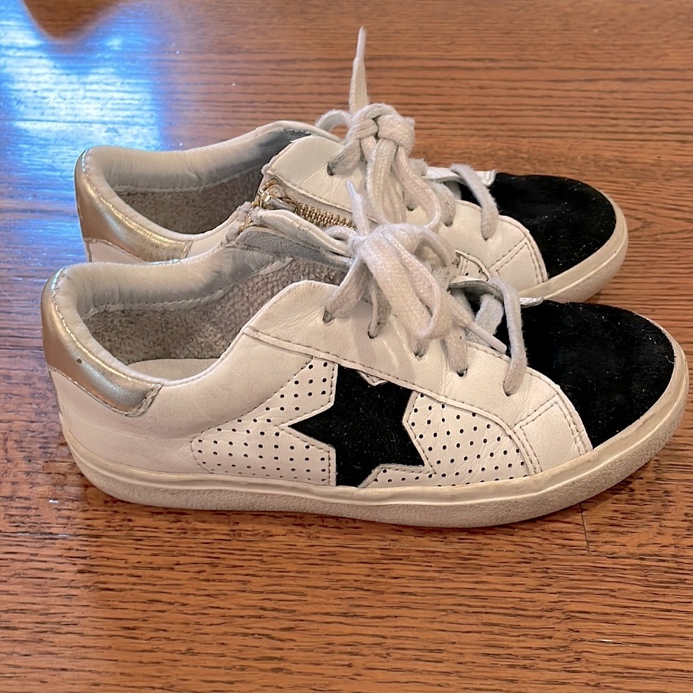 Vintage Havana Kids Black Star Sneakers